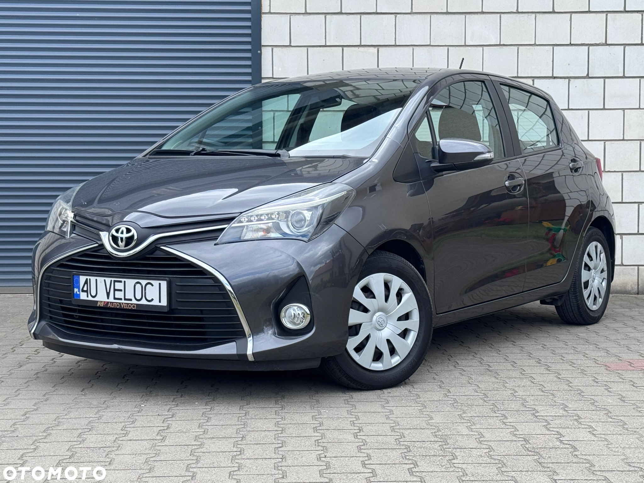Toyota Yaris 1.0 Premium - 5