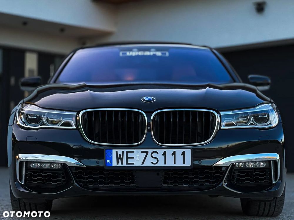 BMW Seria 7 750Li - 12