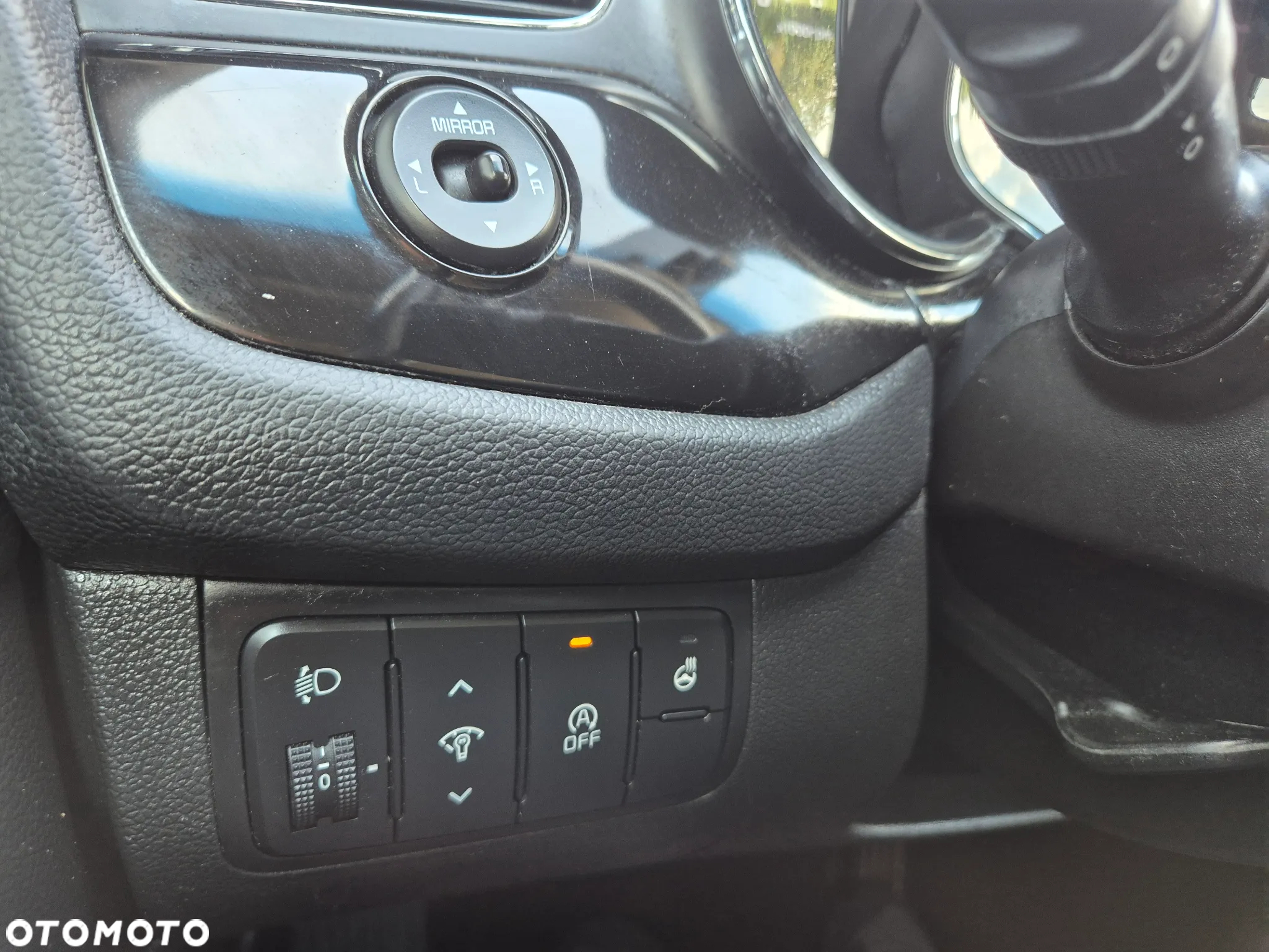 Kia Ceed 1.4 CVVT Dream Team Edition - 24