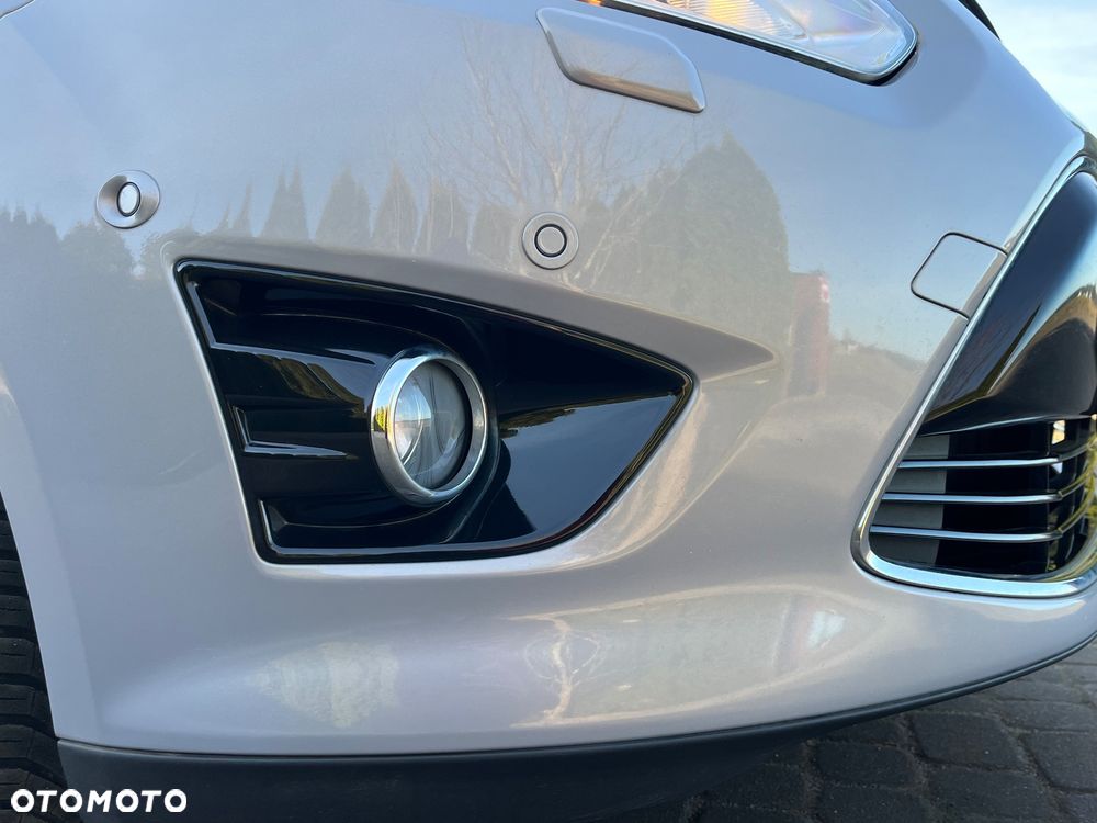 Ford C-MAX - 17
