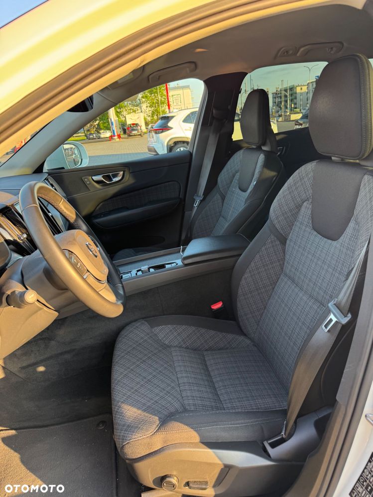 Volvo XC 60 - 4