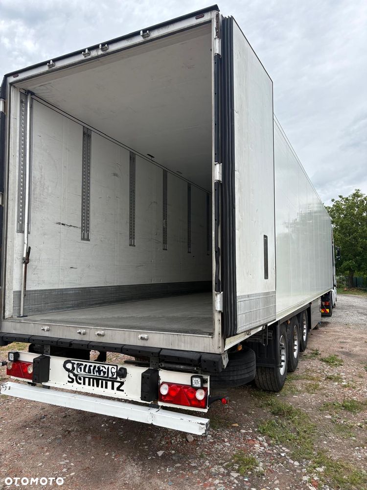 Schmitz Cargobull - 25