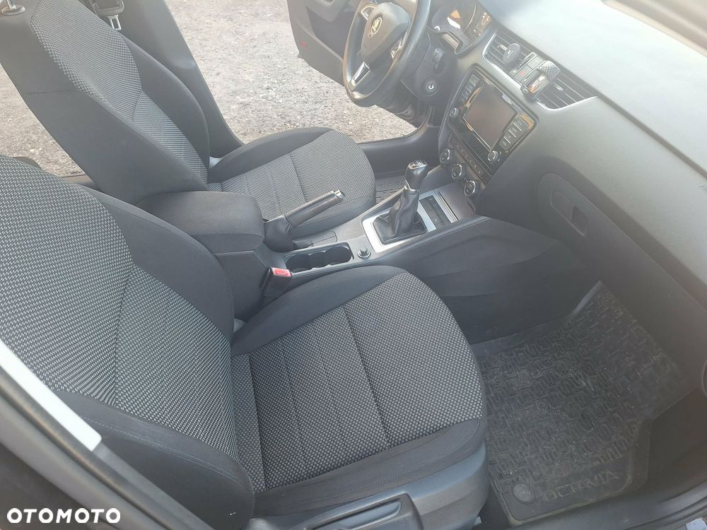 Skoda Octavia 1.4 TSI Active - 11