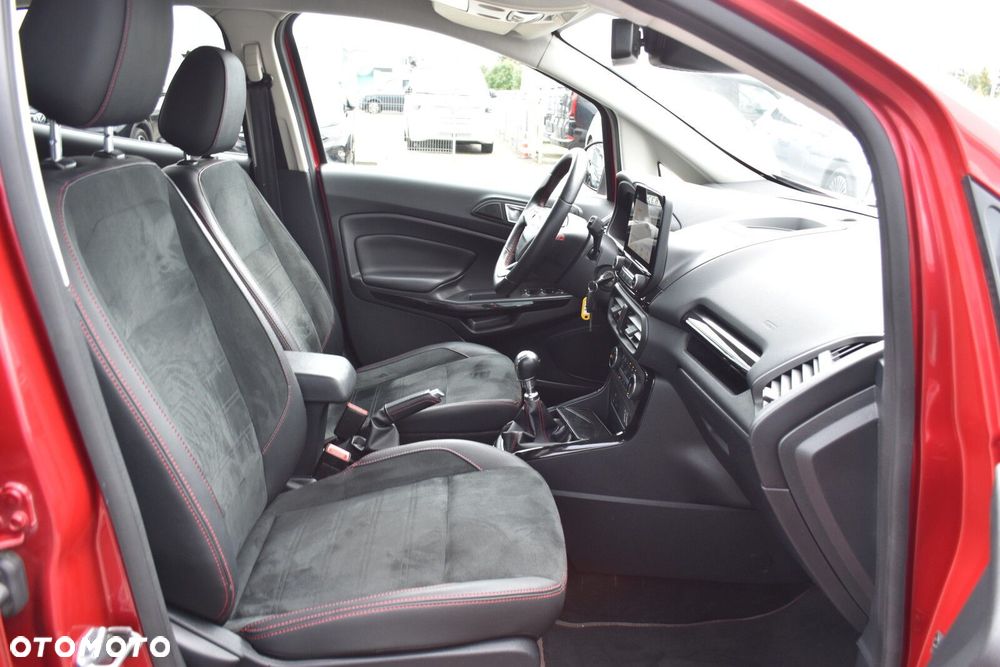 Ford EcoSport - 33