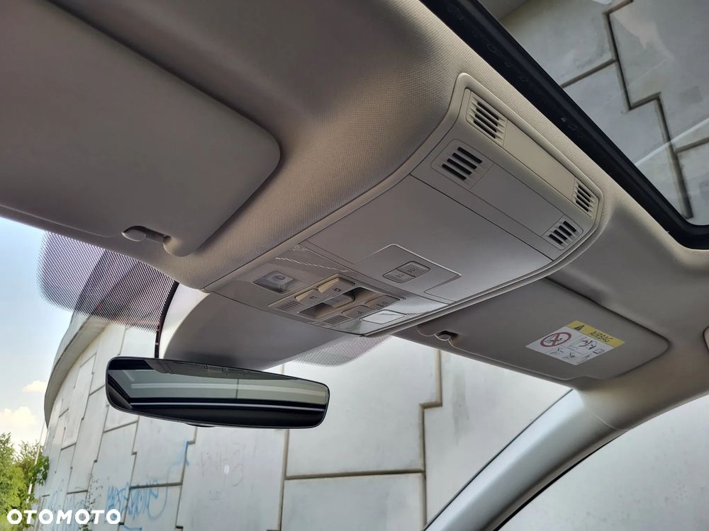 Volkswagen Passat Alltrack - 16
