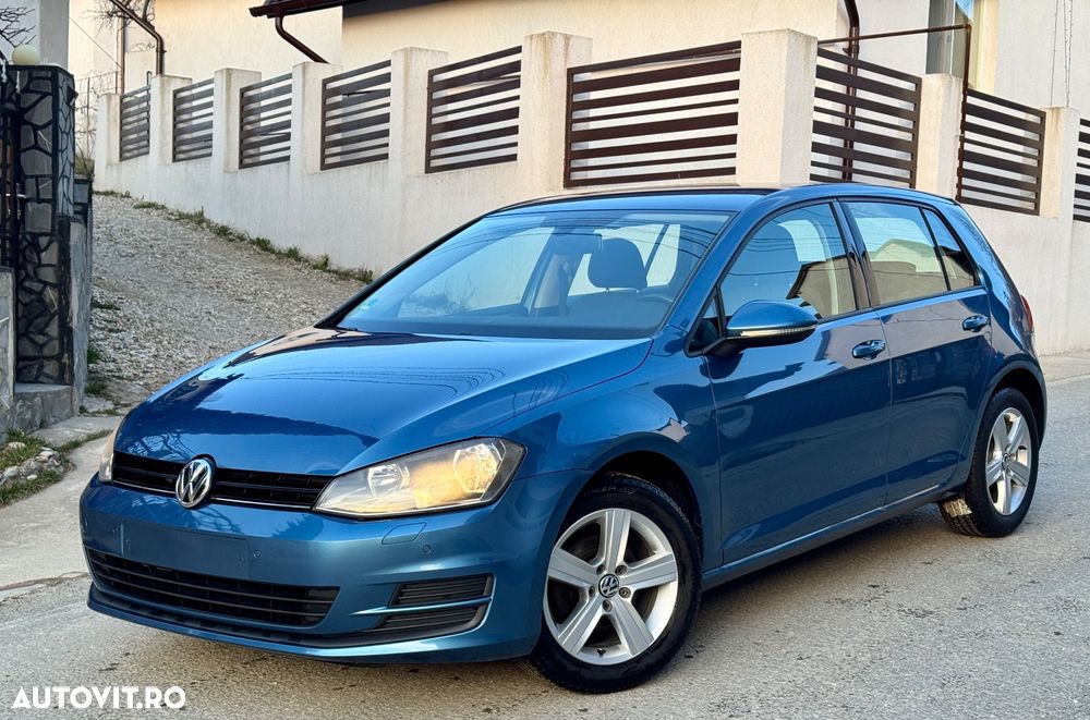 Volkswagen Golf 1.2 TSI BMT Comfortline - 1