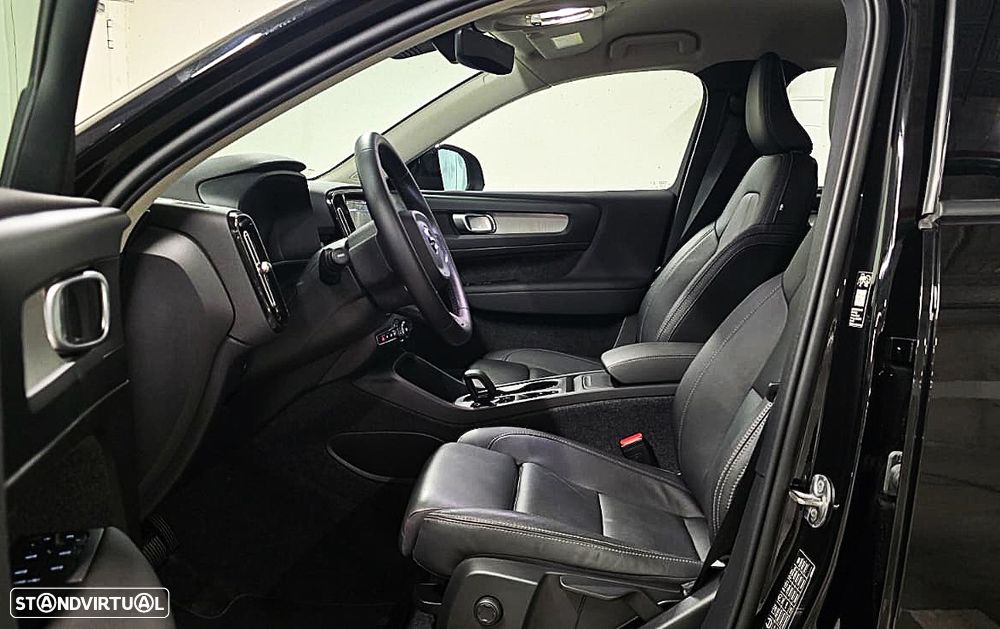 Volvo XC 40 2.0 B3 Essential - 7
