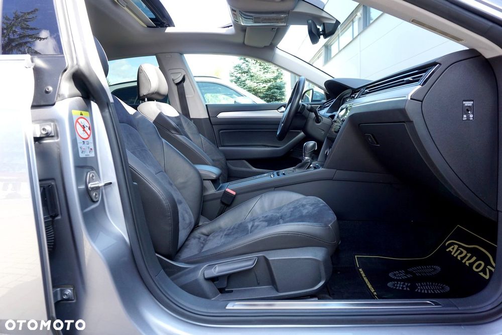 Volkswagen Arteon 2.0 TDI SCR DSG Elegance - 34