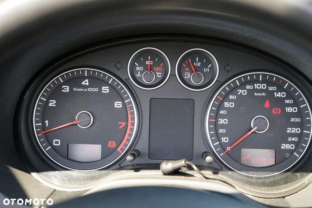Audi A3 Cabrio 1.6 Ambition - 35