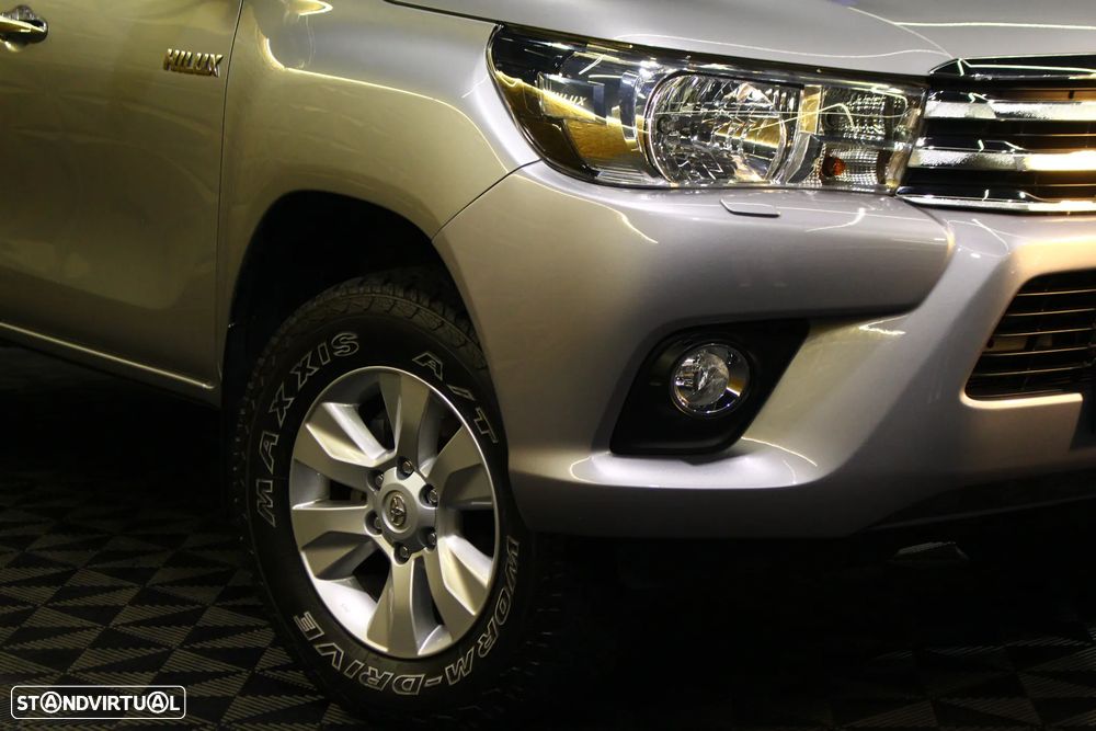 Toyota Hilux 2.4 D-4D 4WD Tracker - 3