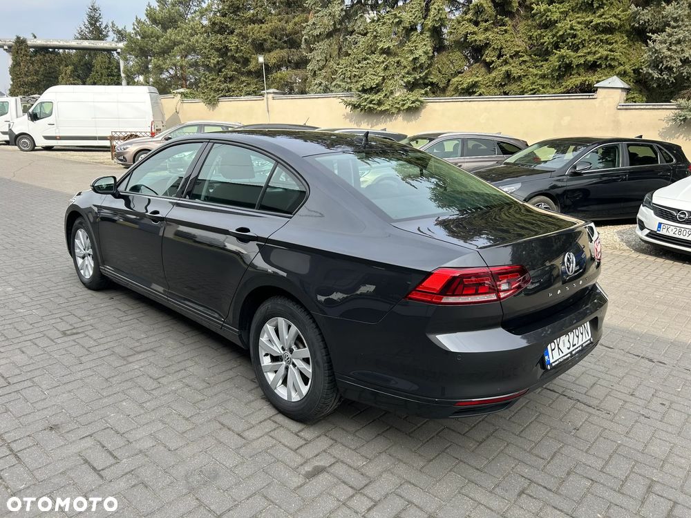 Volkswagen Passat 1.5 TSI EVO Comfortline - 4