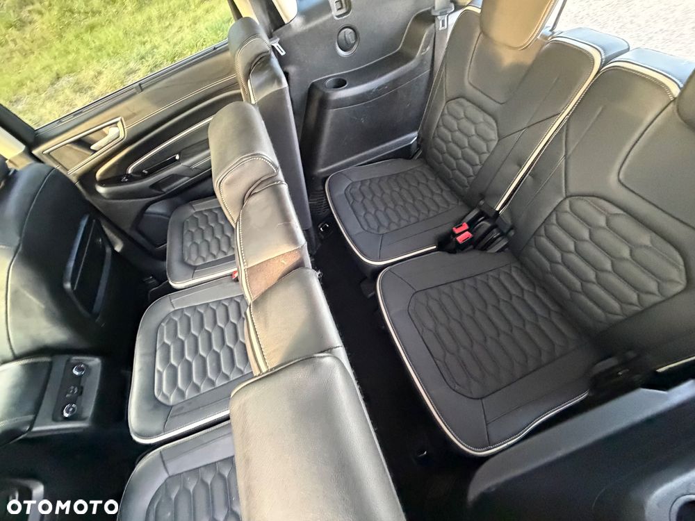 Ford S-Max 2.0 EcoBoost Vignale - 36