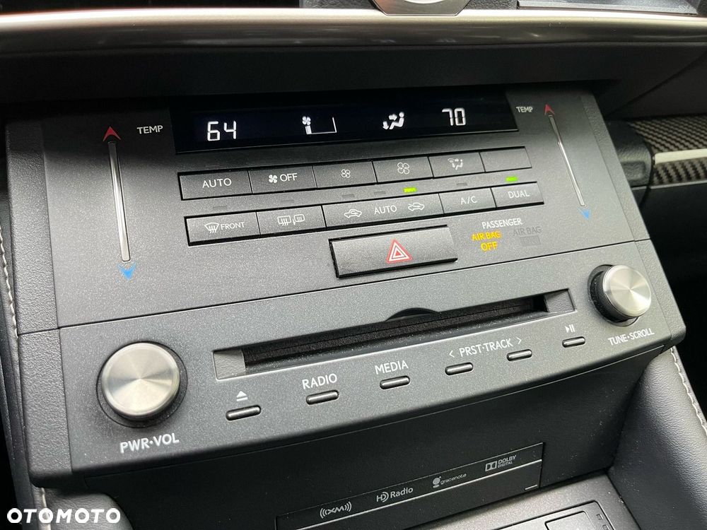 Lexus RC F Prestige - 19