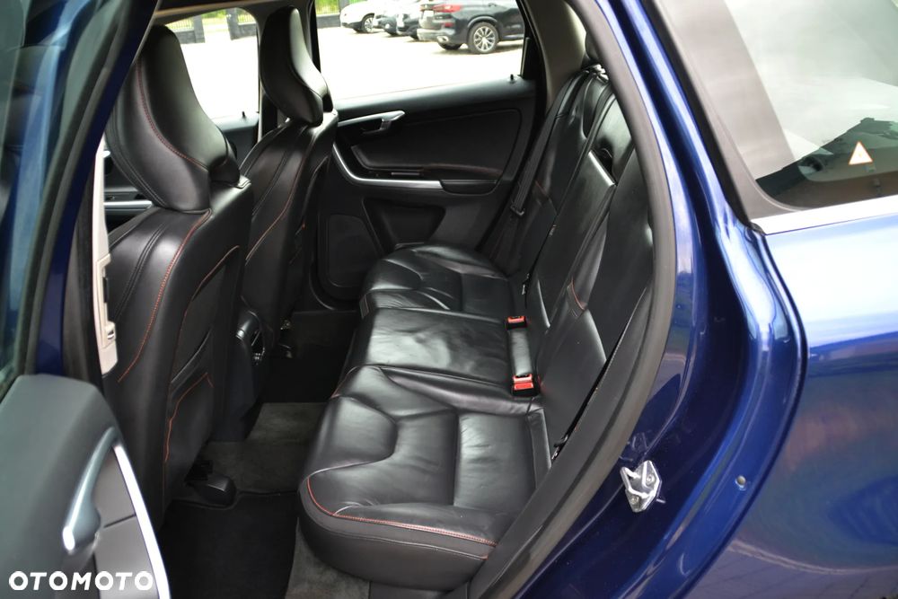 Volvo XC 60 D4 Geartronic Ocean Race - 30