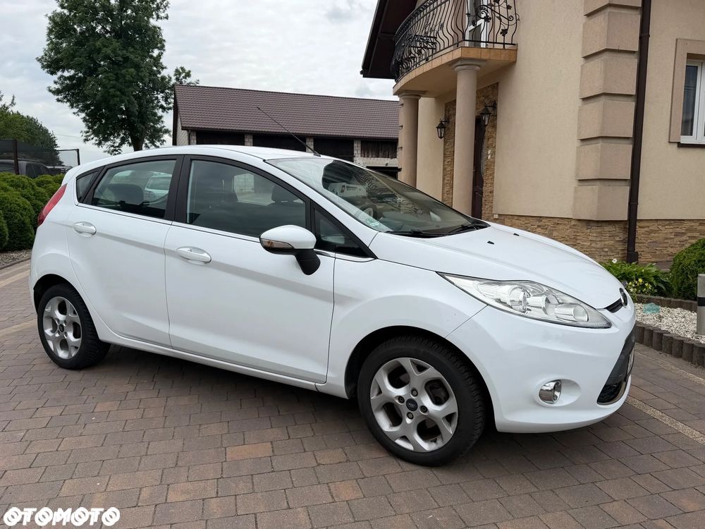 Ford Fiesta 1.25 Titanium - 19