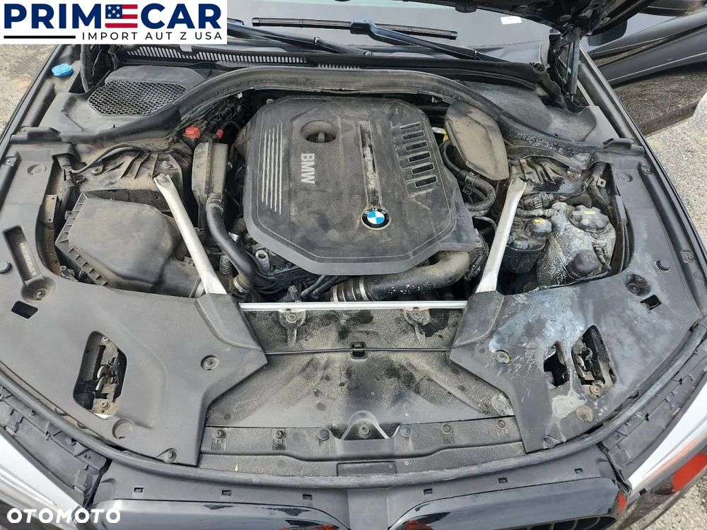 BMW Seria 5 540i xDrive - 11