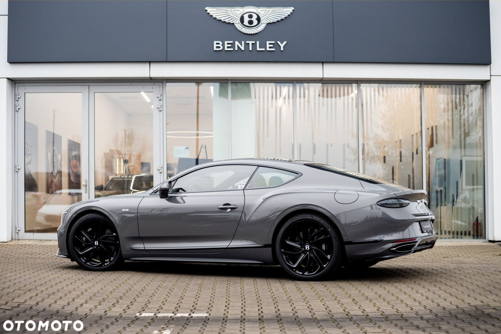 Bentley Continental GT - 7
