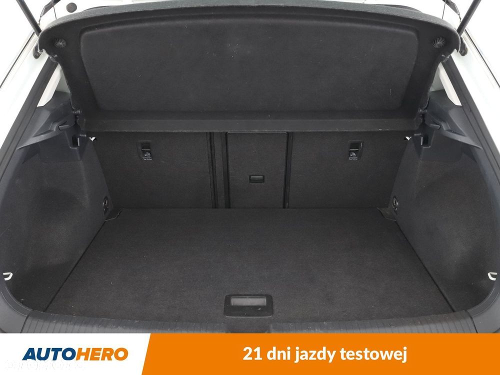 Volkswagen T-Roc 1.0 TSI Premium - 17
