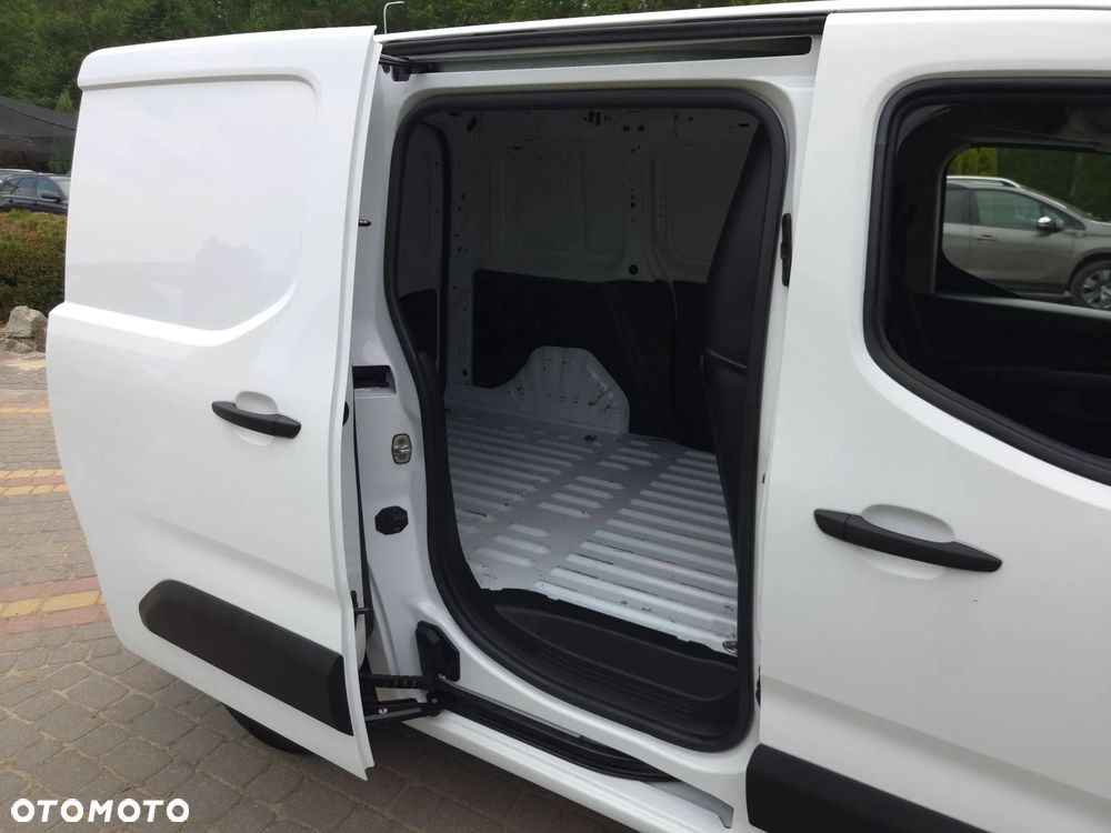 Peugeot Partner FlexCab L2 EHZ S&S Pro - 19