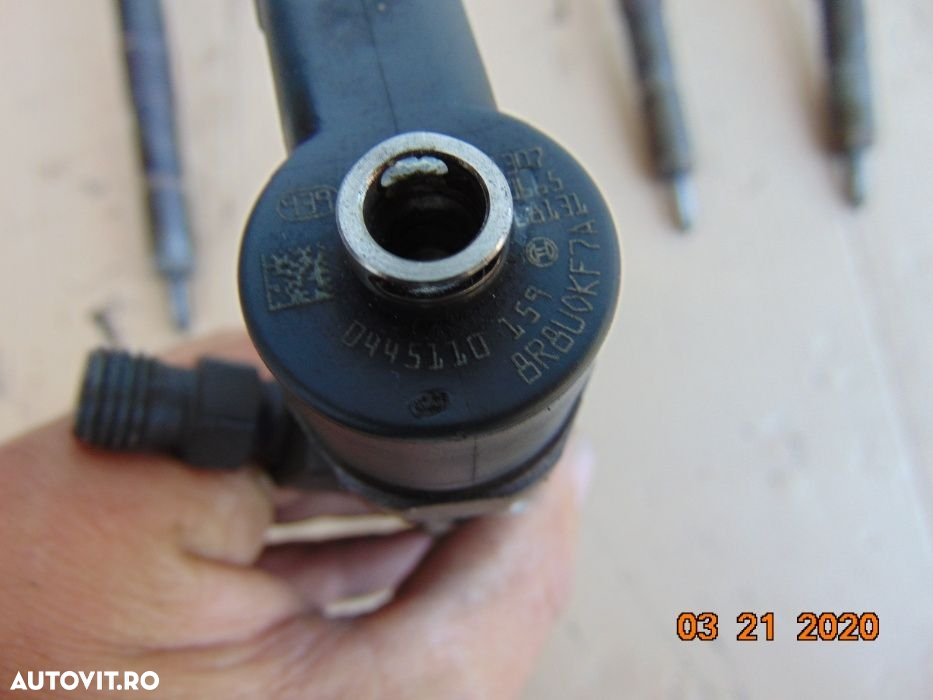 Injectoare Opel 1.9cdti Astra H Zafira B Signum Vectra C injector 1.9 - 2