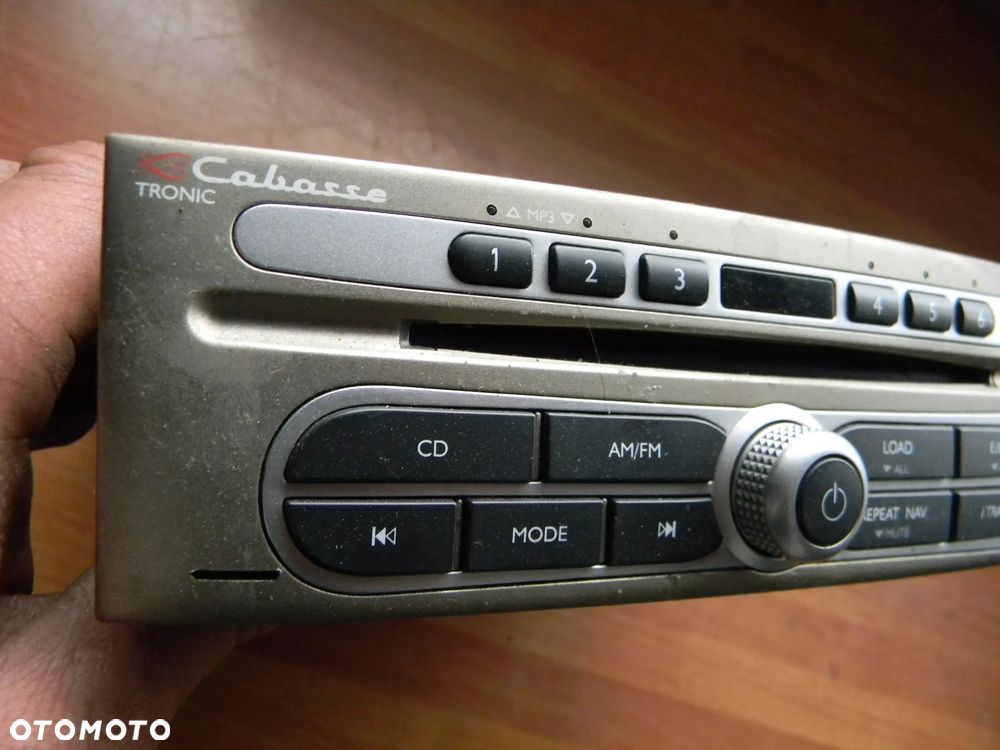 radio oryginalne RENAULT SCENIC II MEGANE II LIFT CABASSE nawigacja - 2