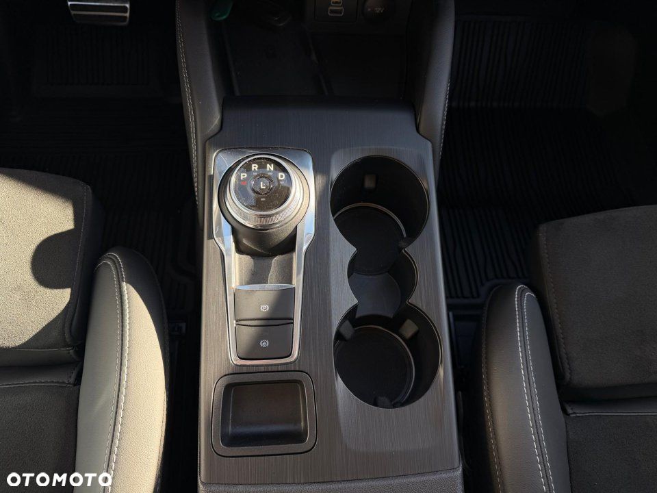Ford Kuga - 14