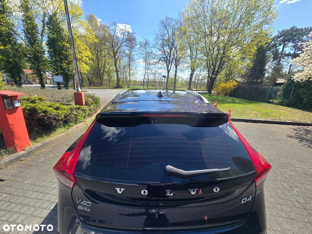 Volvo V40 D4 Geartronic Summum - 8