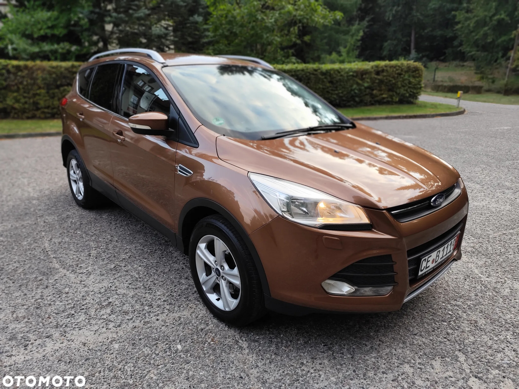Ford Kuga 2.0 TDCi 4x4 Trend - 4