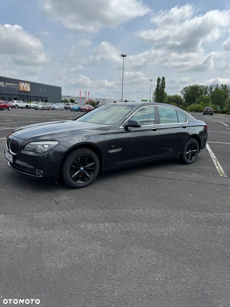 BMW Seria 7 730d - 11