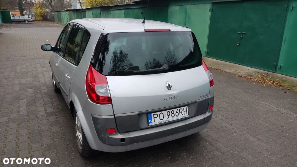 Renault Scenic - 12