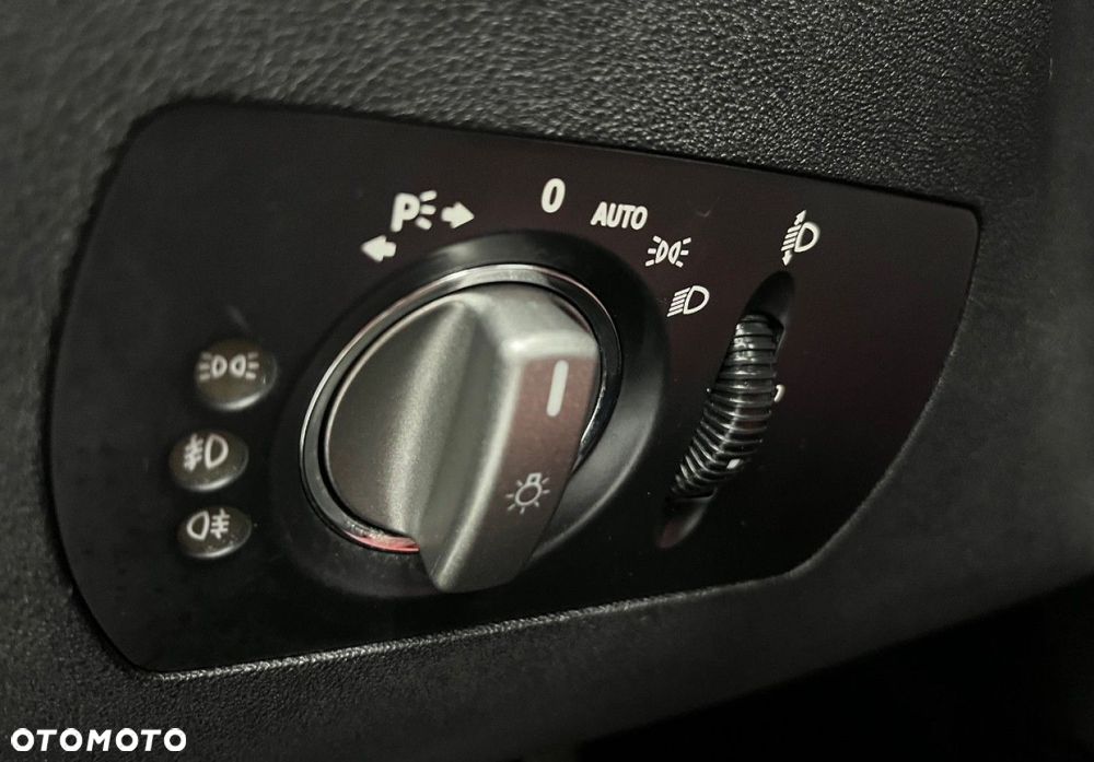 Mercedes-Benz SLK - 28