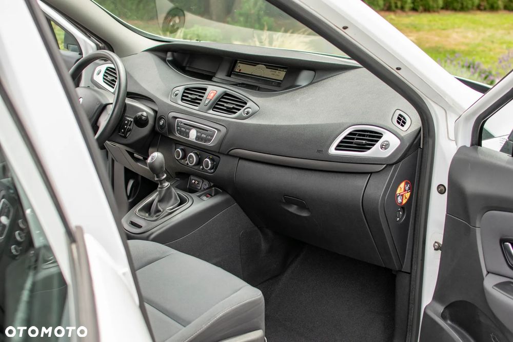 Renault Scenic - 34