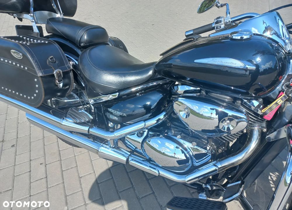 Suzuki VL 800 Volusia - 12