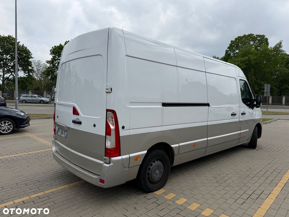 Renault e-Master - 12