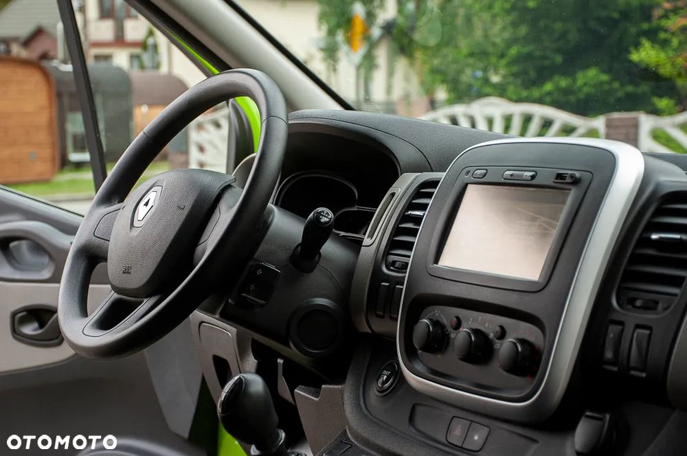 Renault Trafic - 28