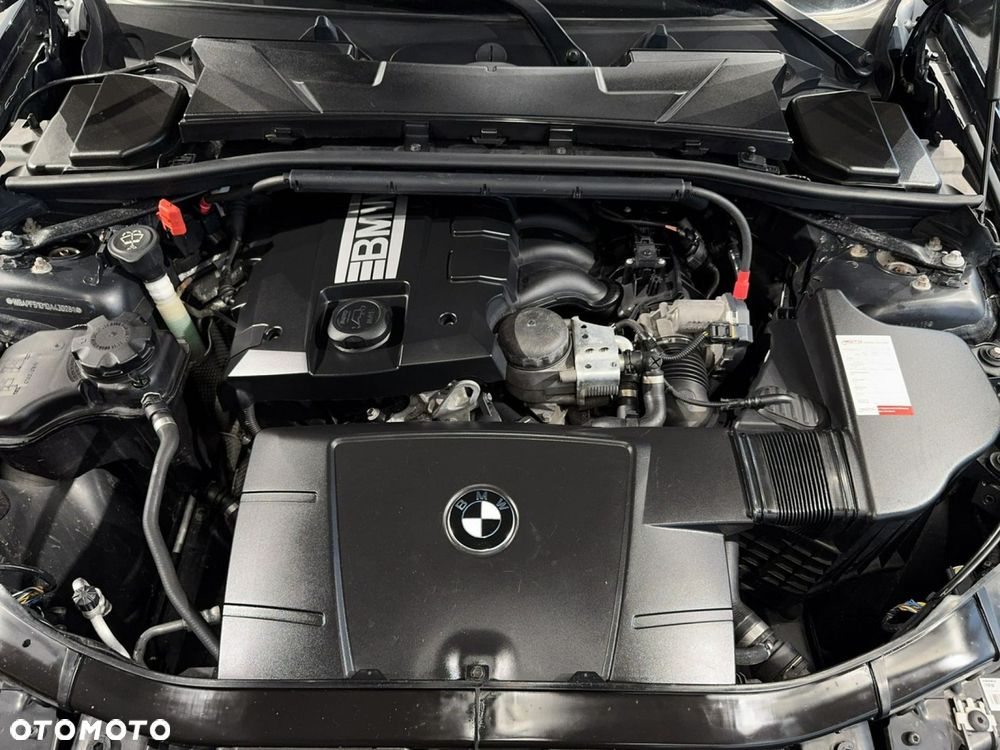 BMW Seria 3 - 24