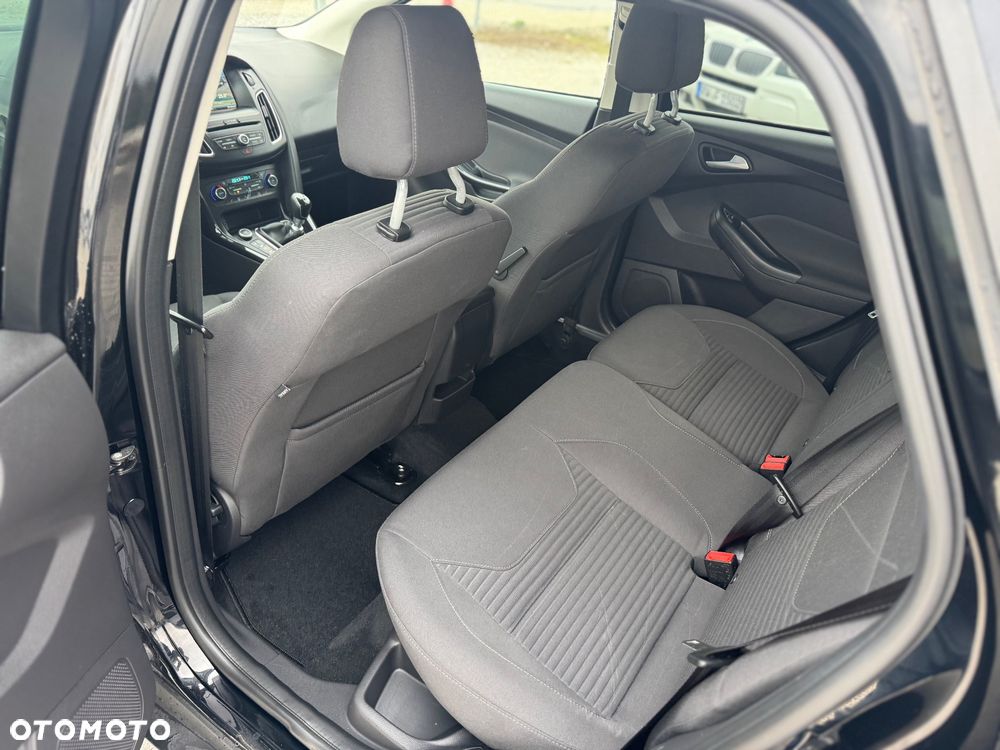 Ford Focus 1.0 EcoBoost Titanium ASS - 14