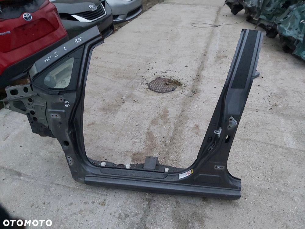Toyota Auris I słupek lewy przód A + B próg - 3