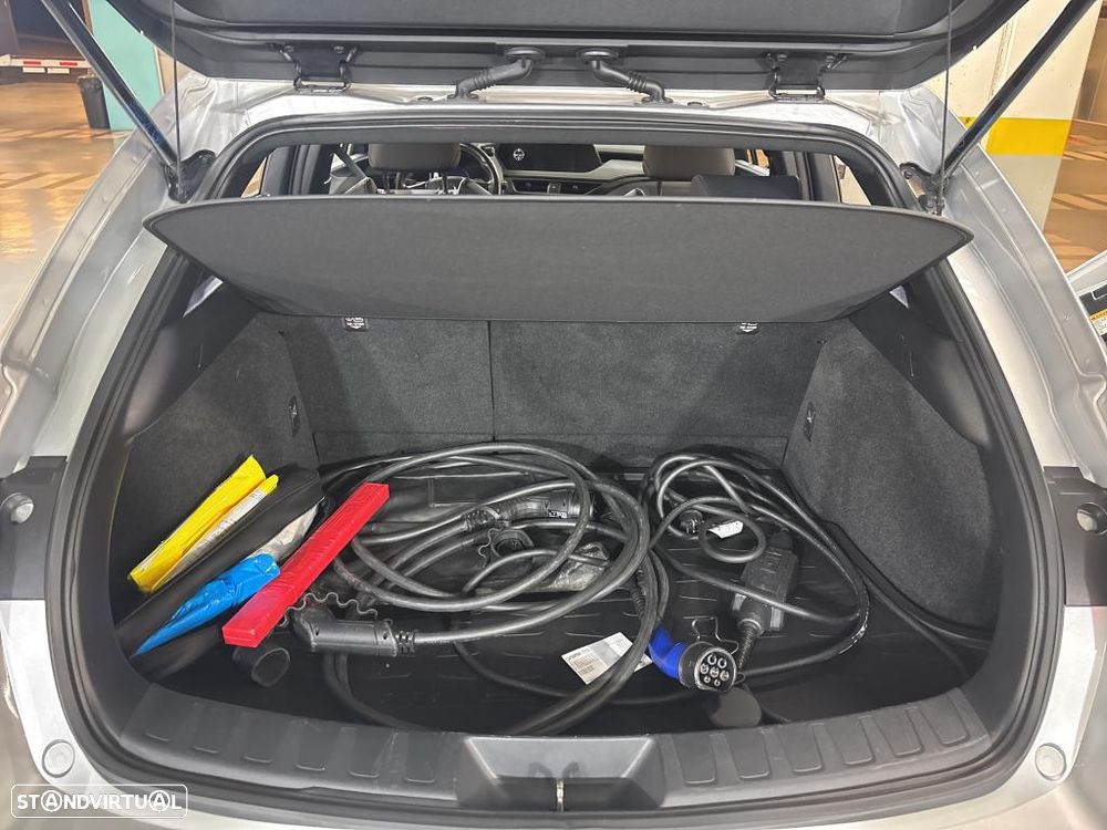 Lexus UX 300e Premium - 9