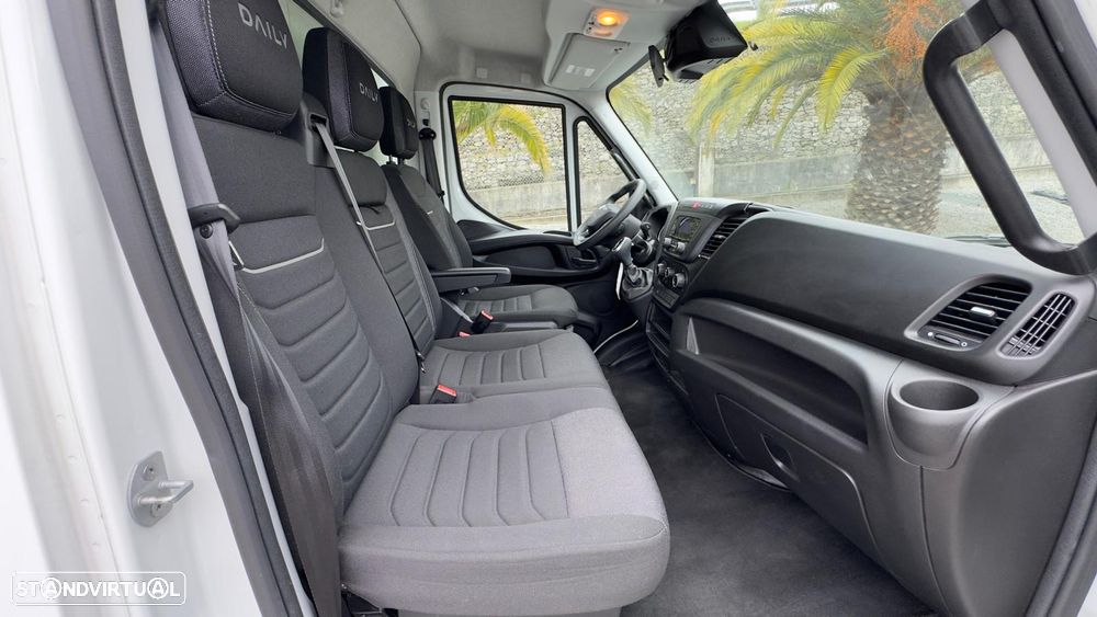 Iveco 35C18 3.0 - 13