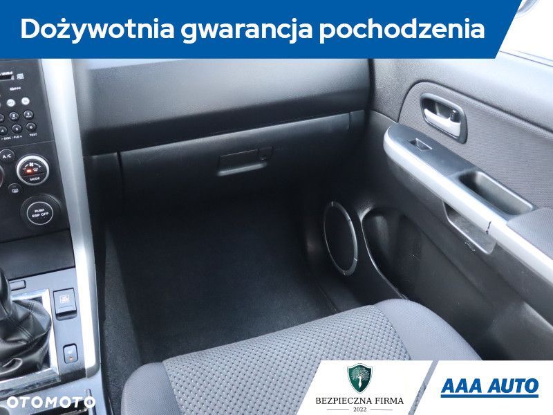 Suzuki Grand Vitara - 10