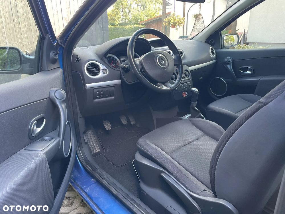 Renault Clio 1.6 16V Expression - 7