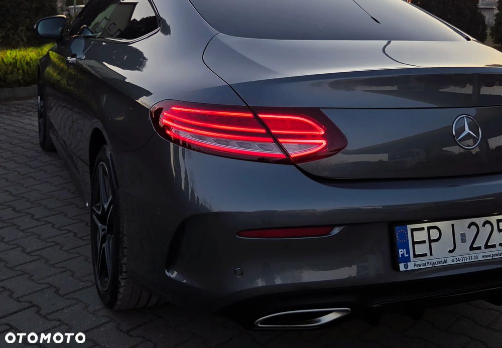 Mercedes-Benz Klasa C 180 AMG Line - 6