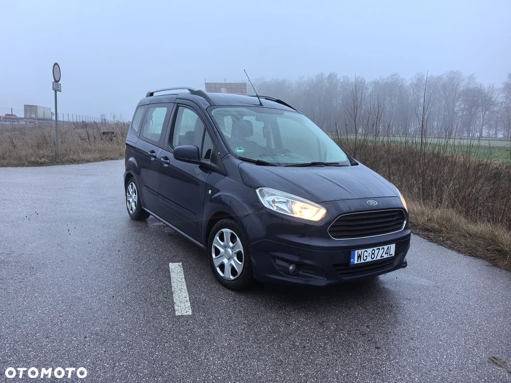 Ford Tourneo Courier - 1