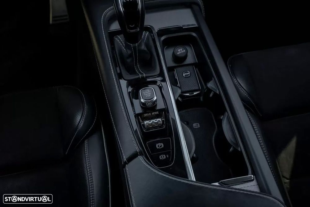 Volvo V90 D3 R Design - 19