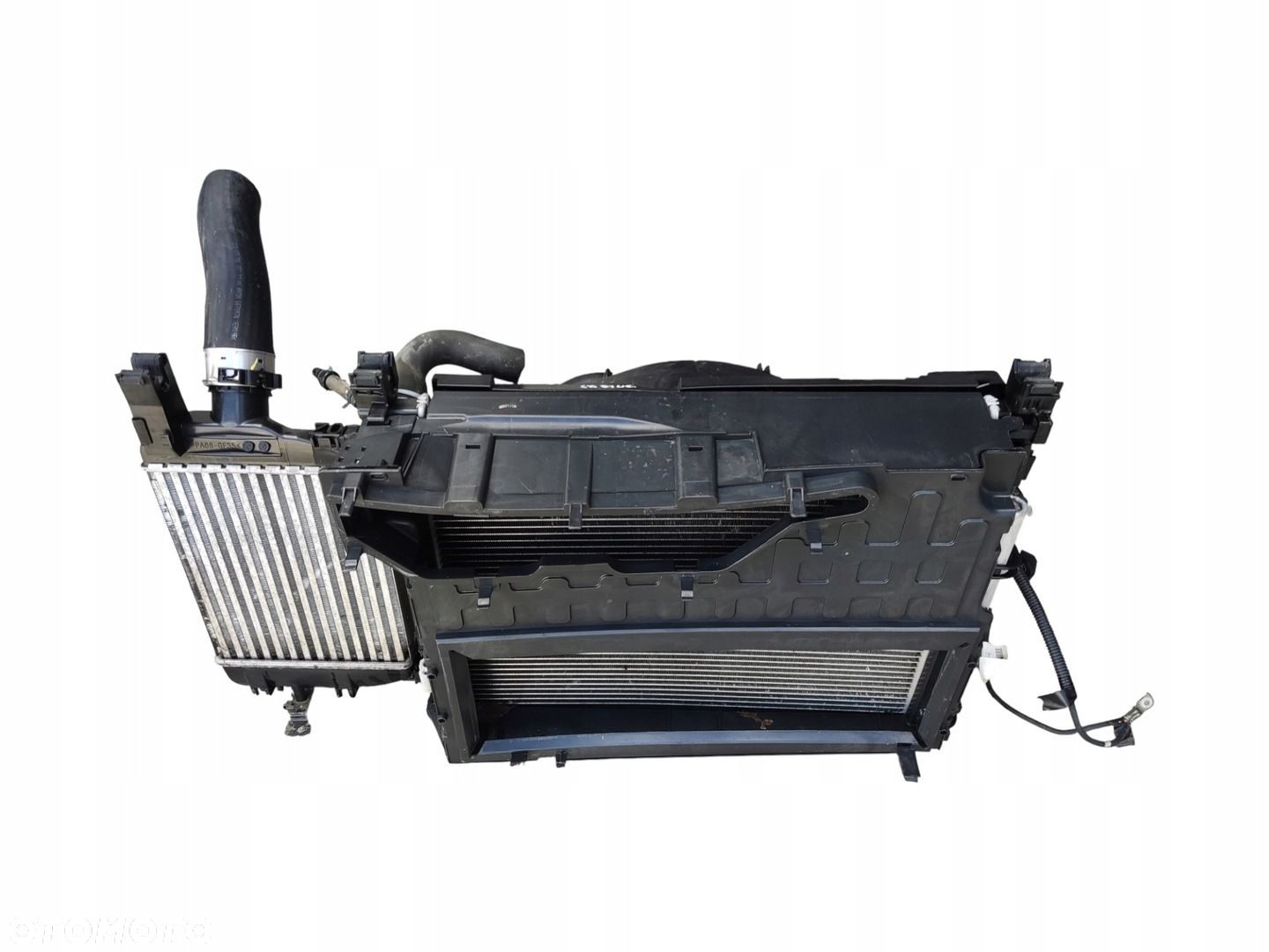 KOMPLET CHŁODNIC WENTYLATOR RENAULT CAPTUR I 2013-2016 0.9 TCE - 5