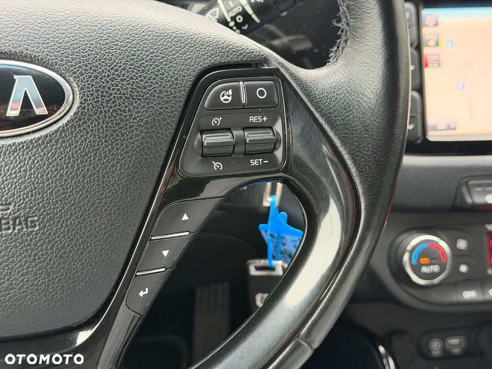 Kia Ceed 1.6 GDI ISG Dream-Team Edition - 40