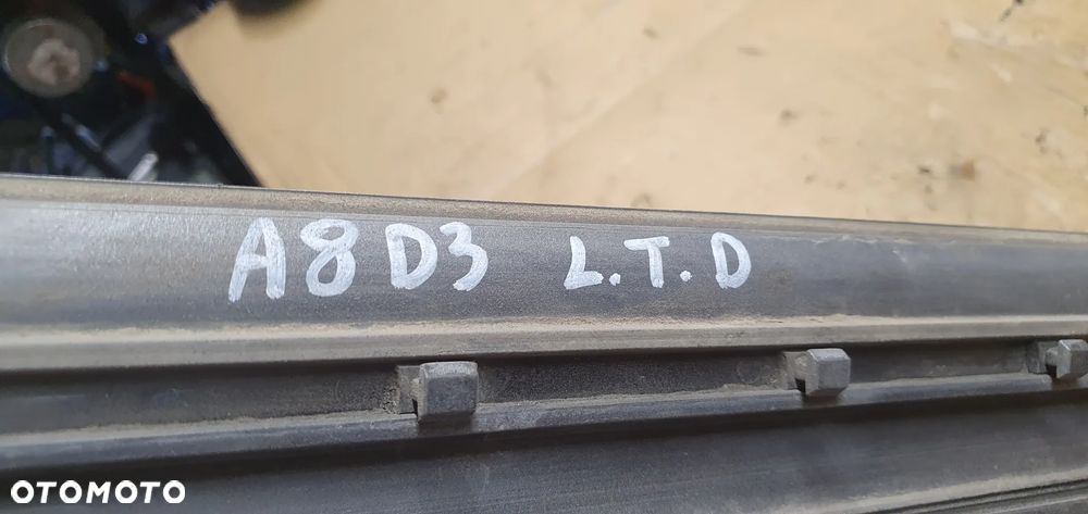 Listwa drzwi lewy tył tylna lewa Audi A8 D3 4E0853969 - 7