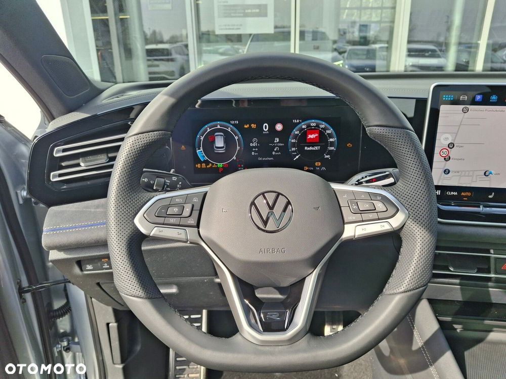 Volkswagen Tiguan - 19