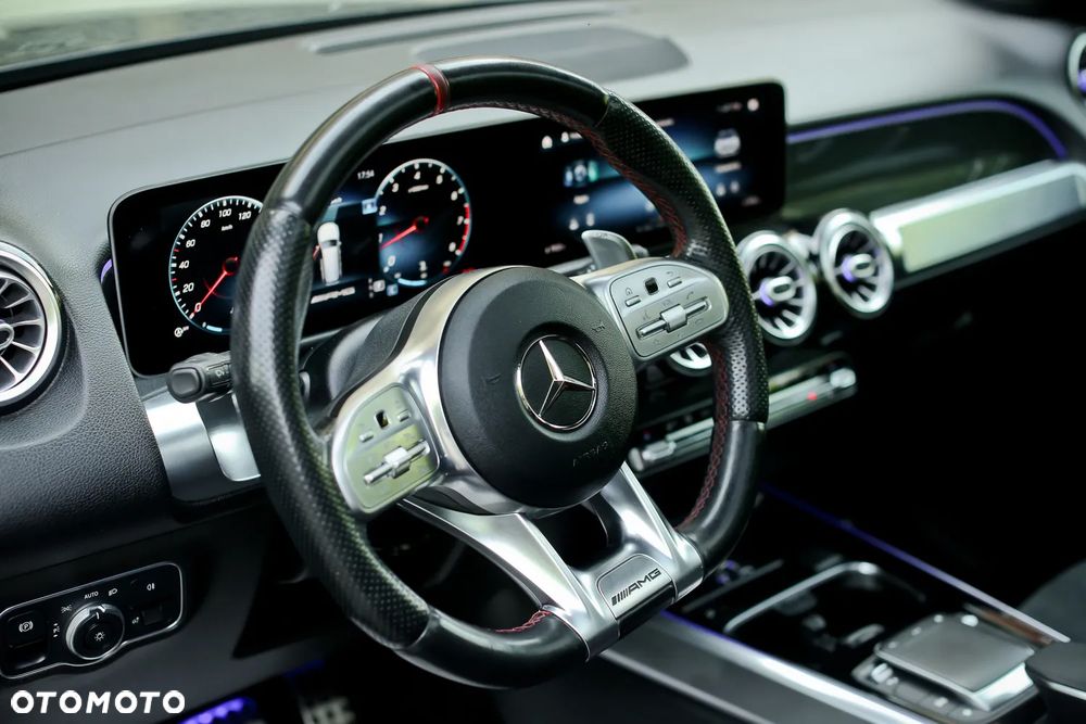 Mercedes-Benz GLB AMG 35 4Matic AMG Speedshift DCT 8G - 14